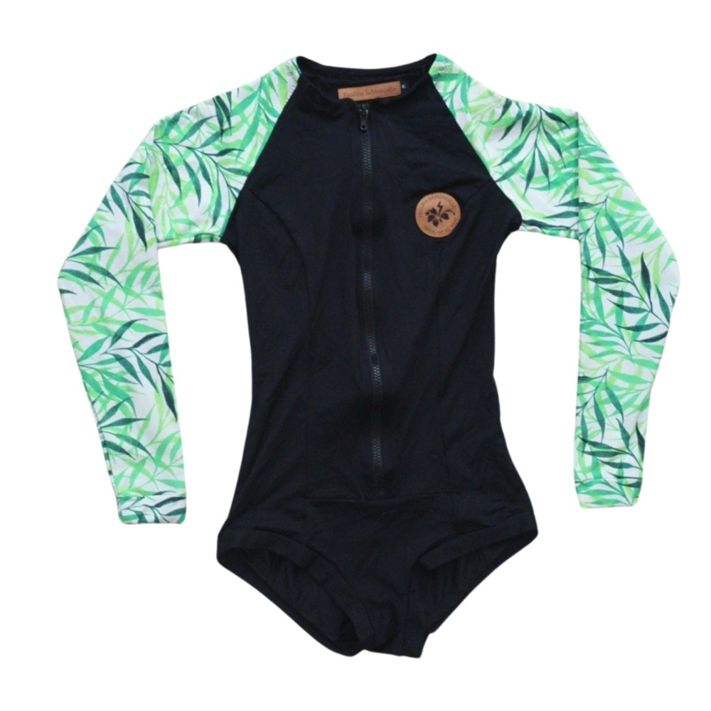 NWT Paulina Sabioncello  Long Sleeve Surfsuit size M